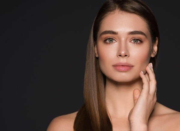 maquillaje minimalista