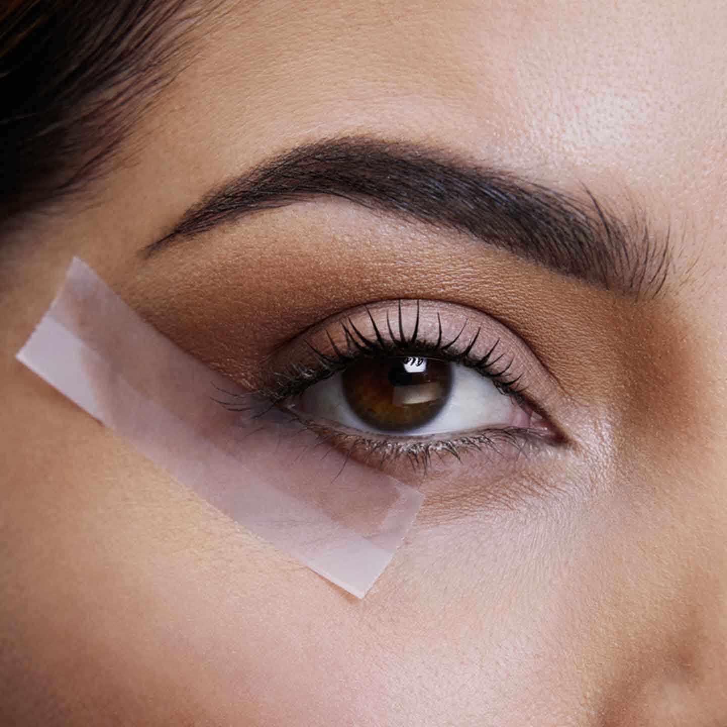 Como hacerse la raya del ojo con eyeliner 2 1