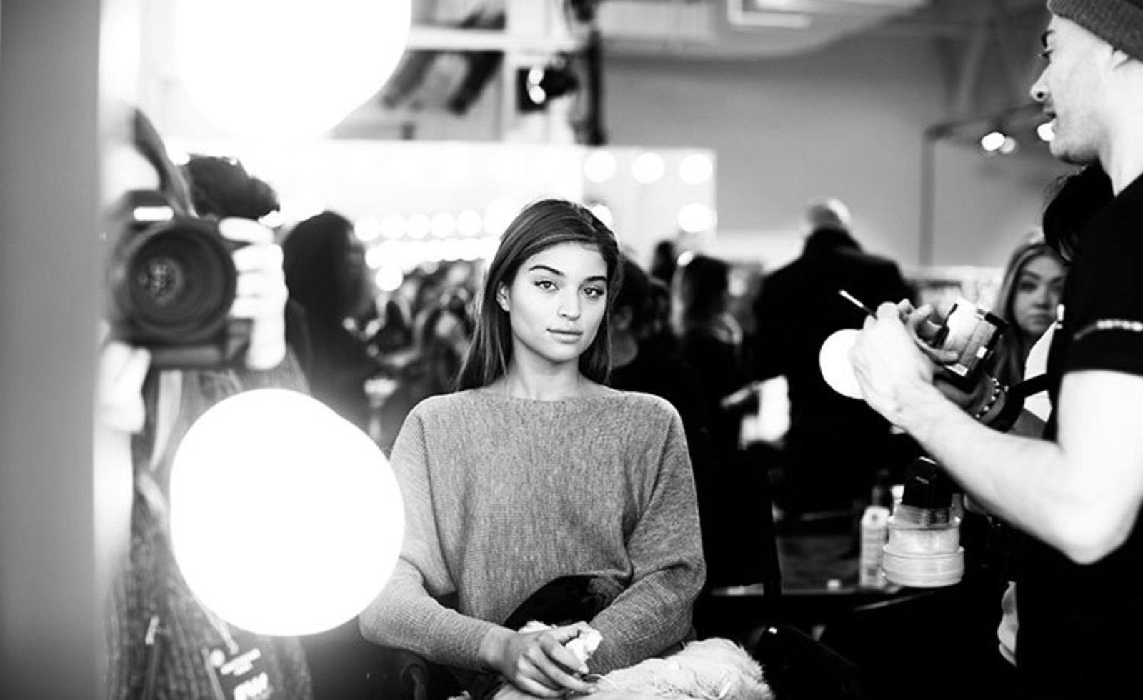 Maybelline Espana maquillaje para fotografia 1600x900