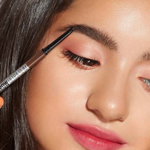 ¿Cómo pintar las cejas con lápiz paso a paso? | Maybelline New York 