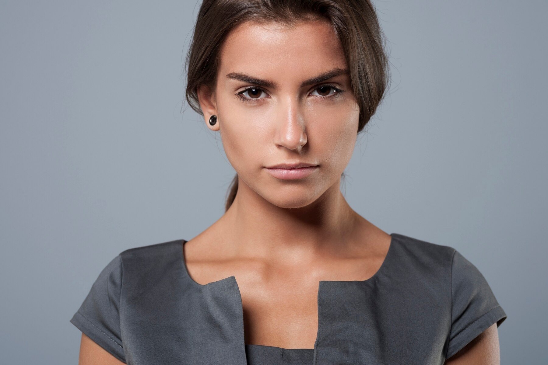 maquillaje nariz aguilena