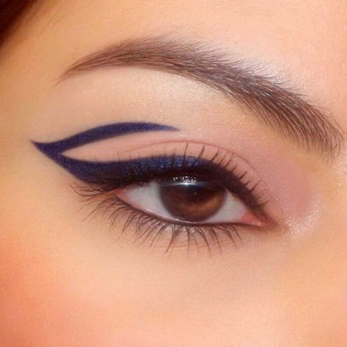 Eyeliner de colores: cómo llevar con éxito la tendencia del momento | Maybelline New York