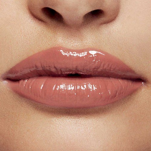 Luce unos labios con más volumen gracias a la técnica 'gym lips