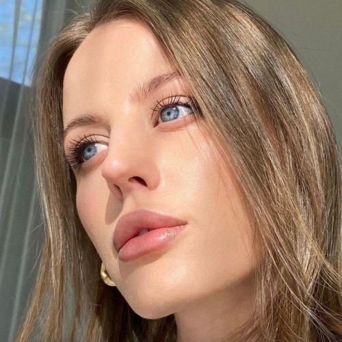 Productos imprescindibles en tu maquillaje de viaje | Maybelline New York 