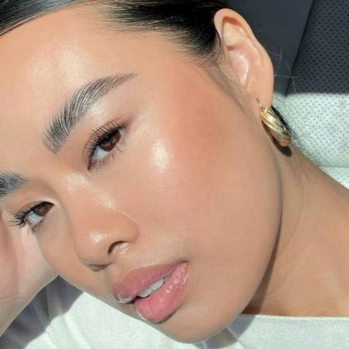 06 maybelline tendencias rostro jugoso labios nude gloss