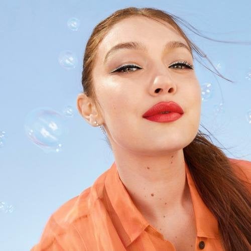 Consejos de maquillaje para vestido naranja | Maybelline New York