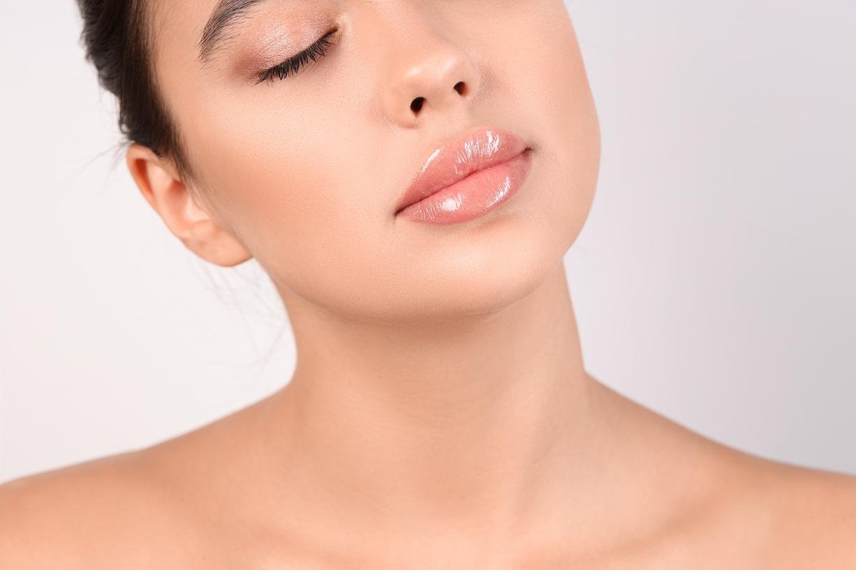lip gloss que es