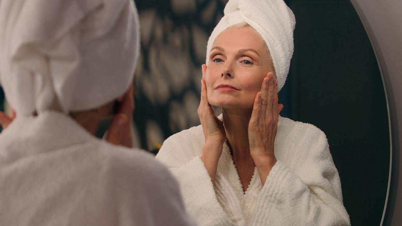como disimular las arrugas de los labios