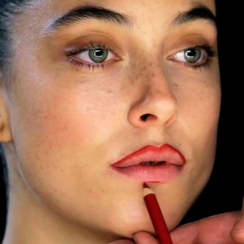 ¿Cómo usar el perfilador de labios? | Maybelline