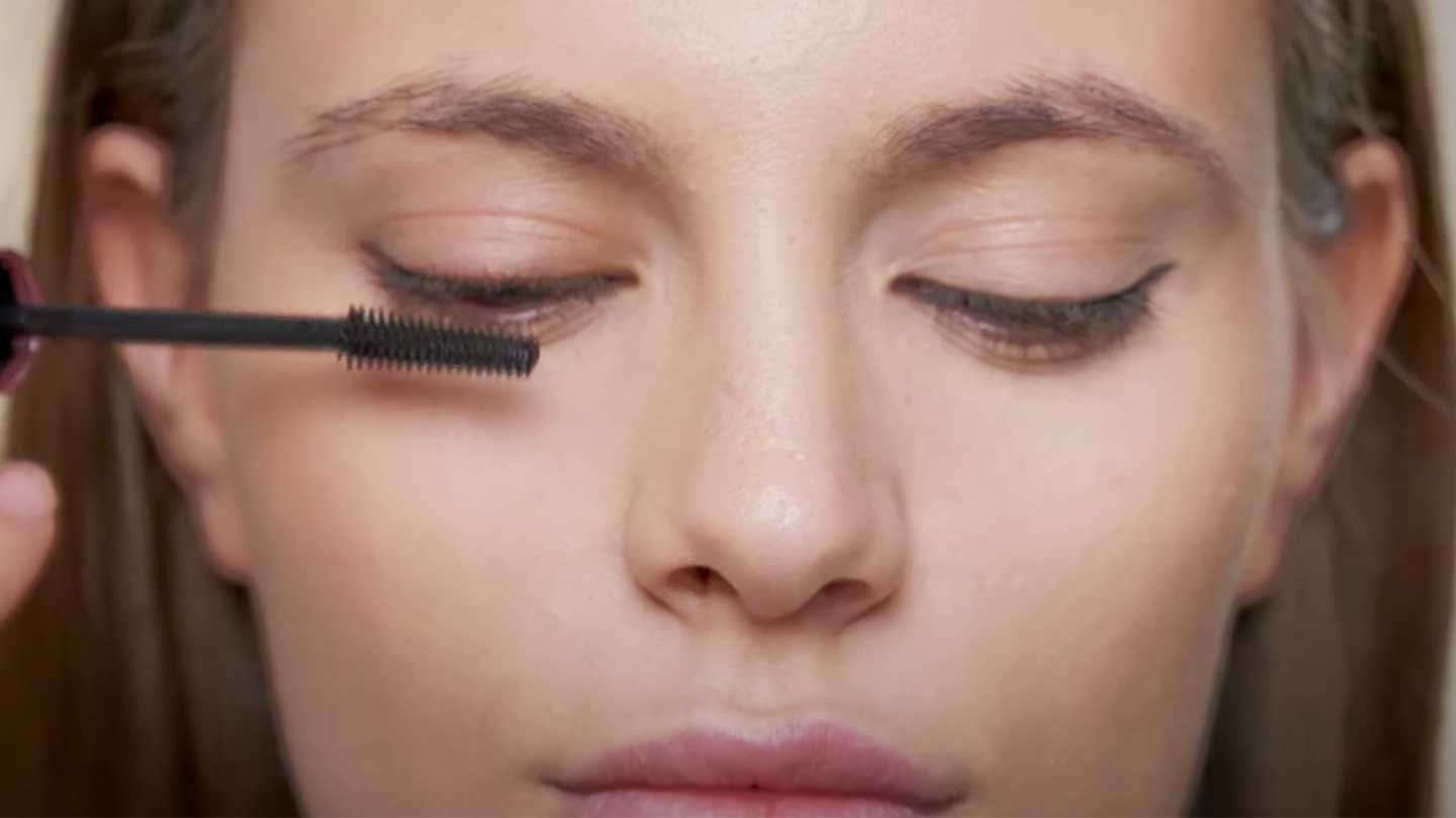 Maybelline espana Maquillaje ojos sencillo waterproof c1