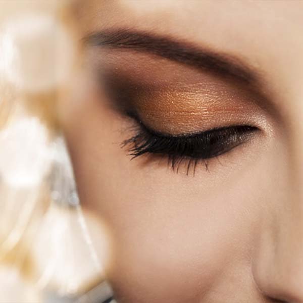 maquillaje con marrones