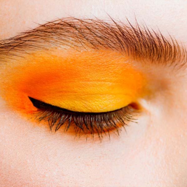 maquillaje naranja sencillo