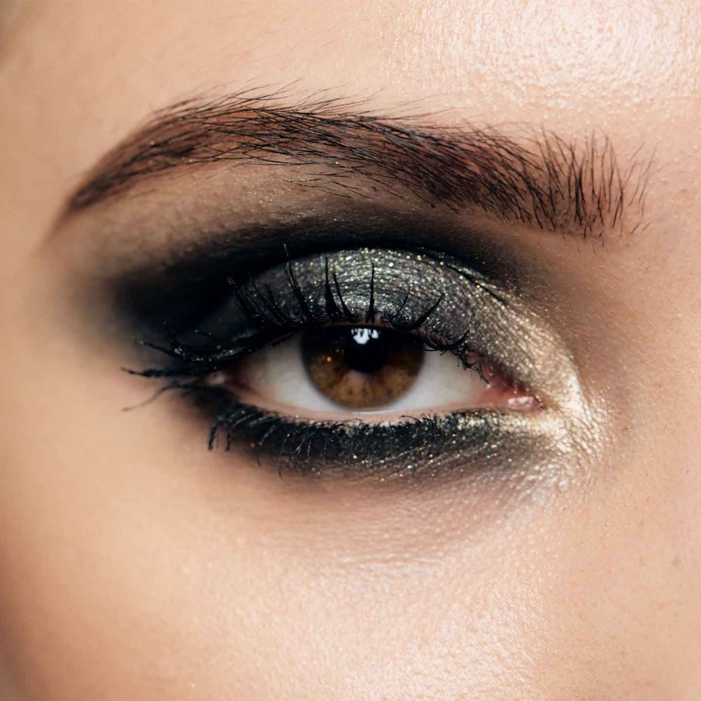 maybelline espana Un look primaveral perfecto gracias al smokey eyes de color